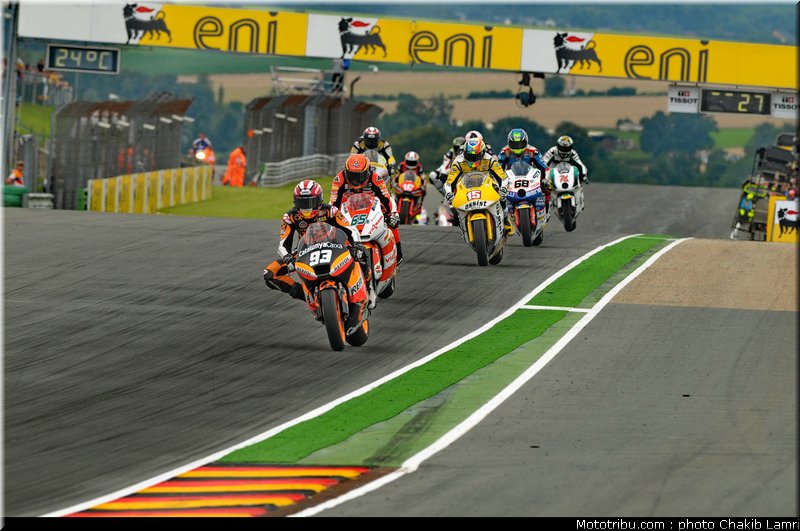 moto2_028_allemagne_sachsenring_2011