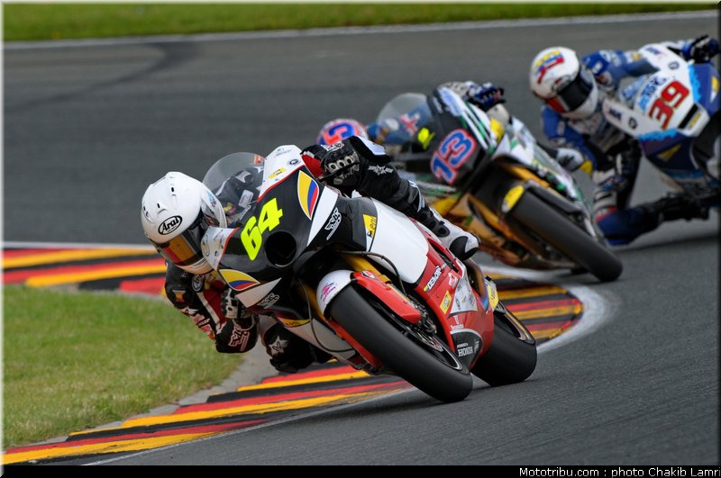 moto2_074_allemagne_sachsenring_2011