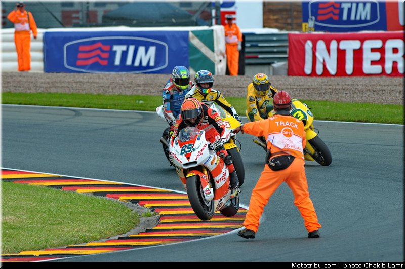 moto2_090_allemagne_sachsenring_2011