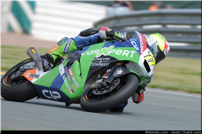 moto2_aegerter_002_allemagne_sachsenring_2011