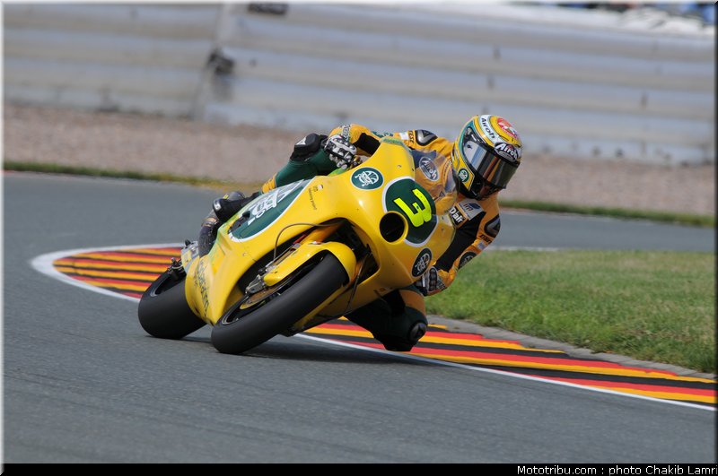 moto2_corsi_001_allemagne_sachsenring_2011