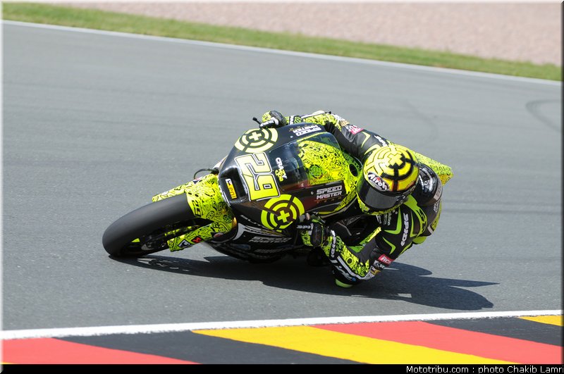 moto2_iannone_004_allemagne_sachsenring_2011