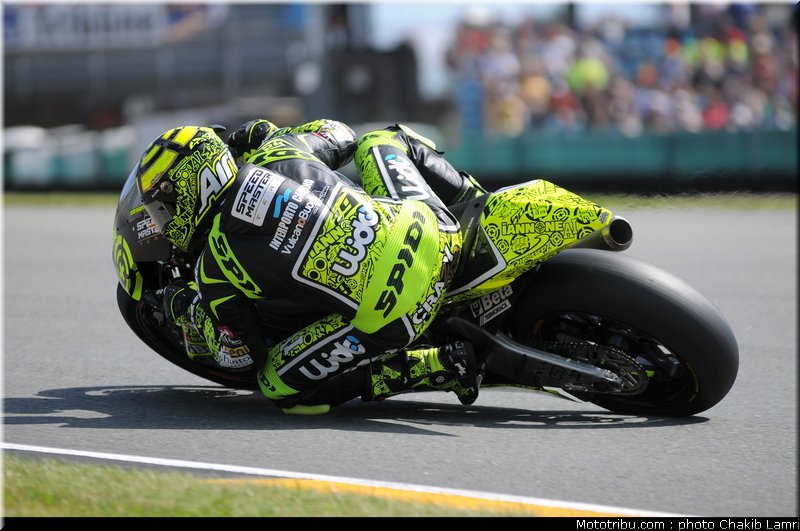 moto2_iannone_008_allemagne_sachsenring_2011