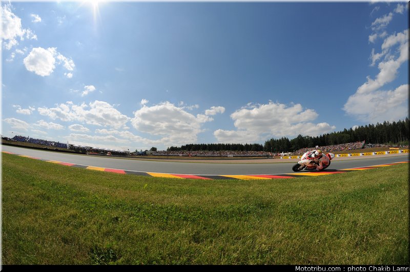 moto2_krummenacher_001_allemagne_sachsenring_2011