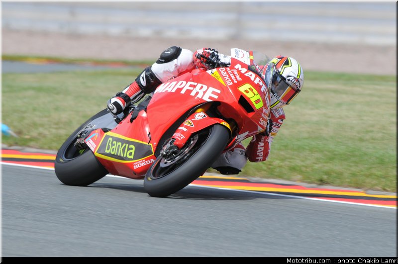 moto2_simon_001_allemagne_sachsenring_2011