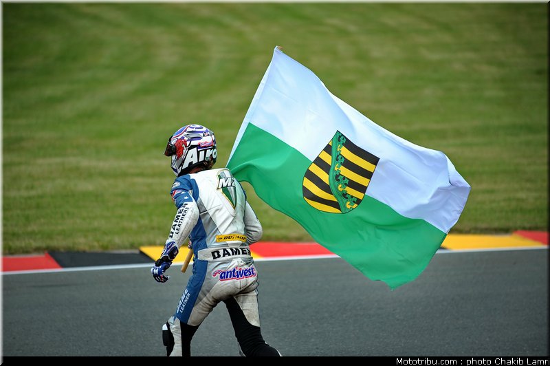 moto2_west_021_allemagne_sachsenring_2011