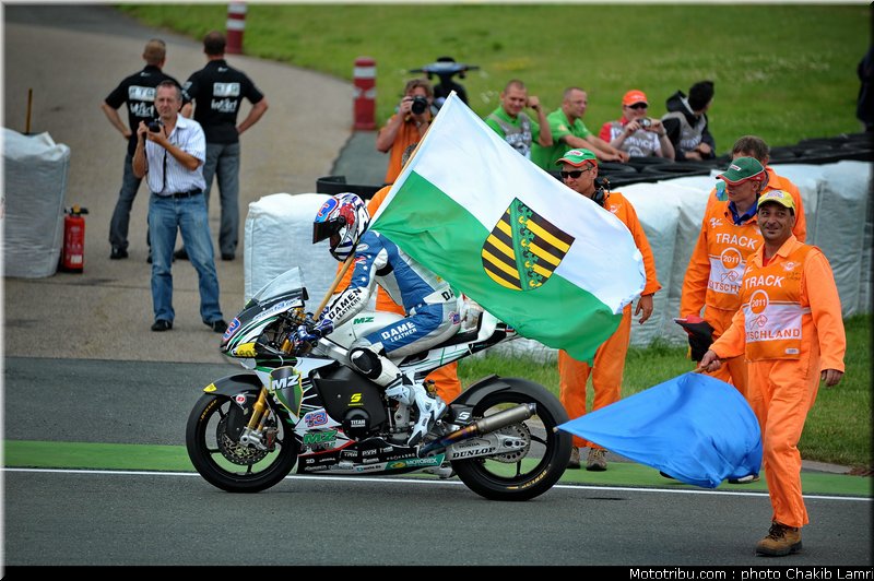 moto2_west_022_allemagne_sachsenring_2011