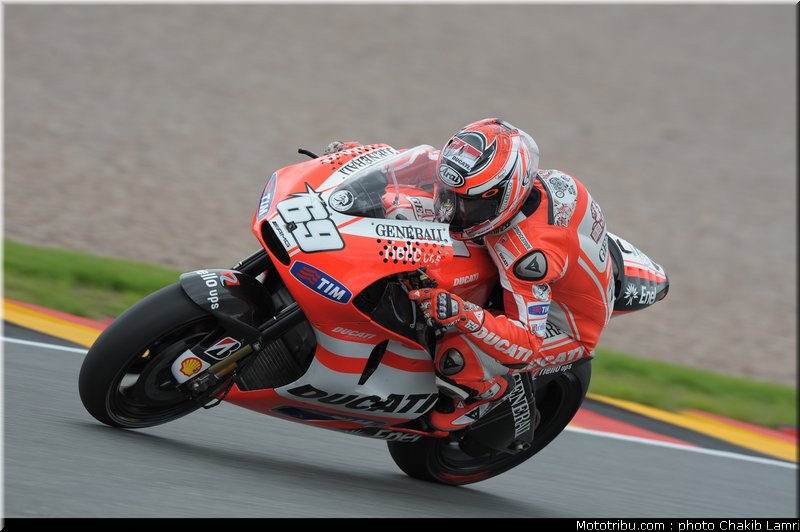 motogp_hayden_003_allemagne_sachsenring_2011
