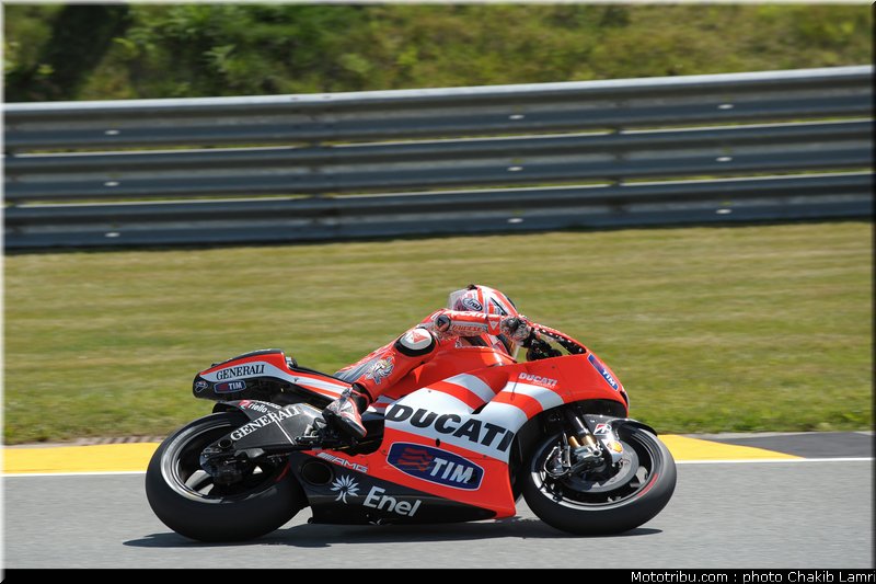 motogp_hayden_004_allemagne_sachsenring_2011