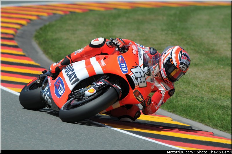 motogp_hayden_010_allemagne_sachsenring_2011