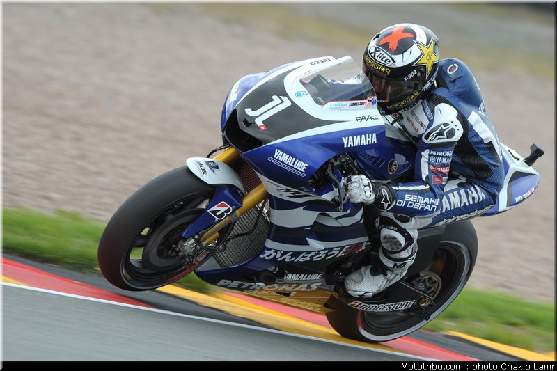 motogp_lorenzo_005_allemagne_sachsenring_2011