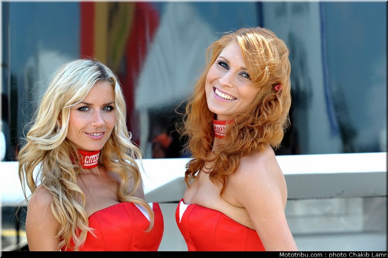 motogp_pitbabe_011_allemagne_sachsenring_2011