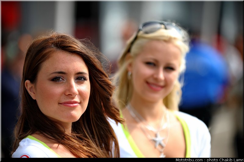 motogp_pitbabe_015_allemagne_sachsenring_2011