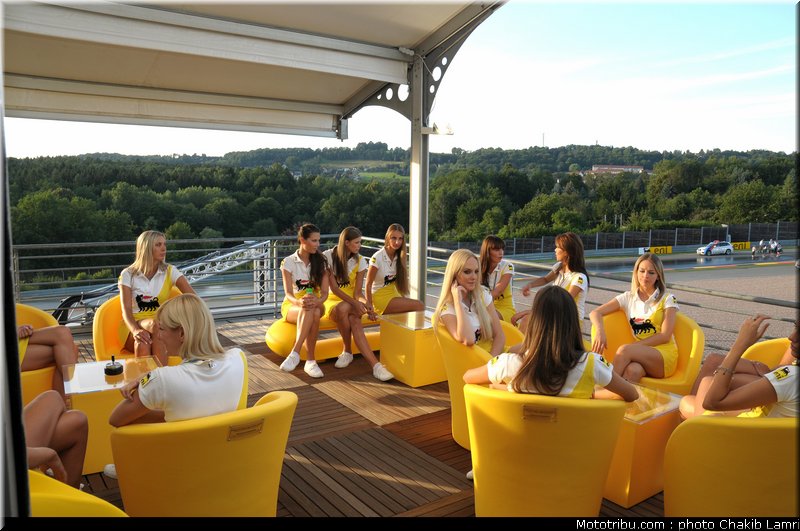 motogp_pitbabe_018_allemagne_sachsenring_2011