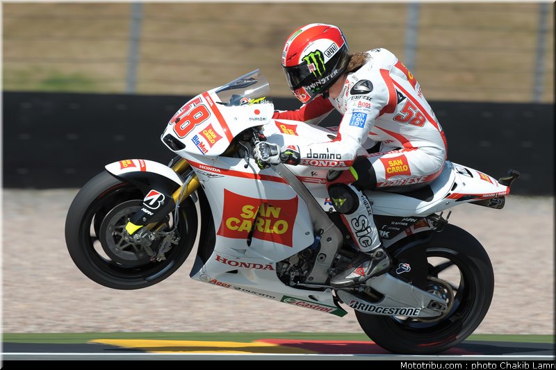 motogp_simoncelli_010_allemagne_sachsenring_2011
