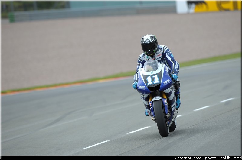 motogp_spies_004_allemagne_sachsenring_2011