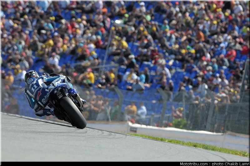 motogp_spies_005_allemagne_sachsenring_2011