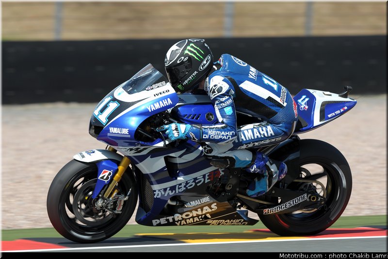 motogp_spies_011_allemagne_sachsenring_2011