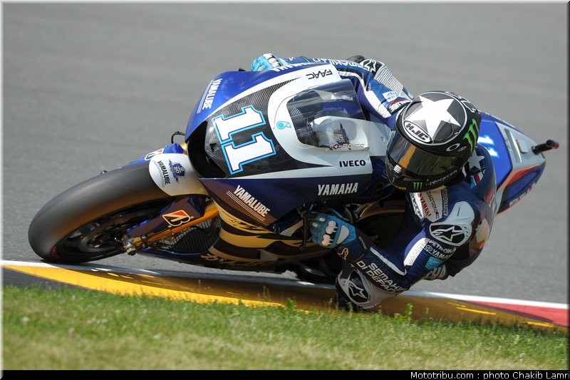 motogp_spies_013_allemagne_sachsenring_2011