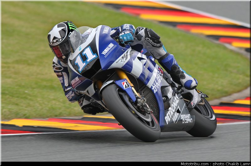 motogp_spies_022_allemagne_sachsenring_2011
