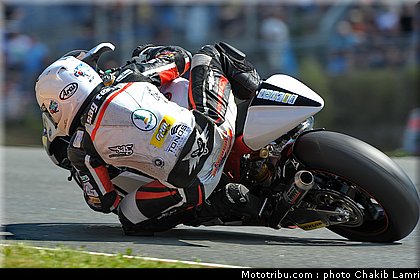 moto2_001_allemagne_sachsenring_2011.jpg