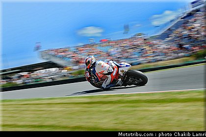 moto2_021_allemagne_sachsenring_2011.jpg