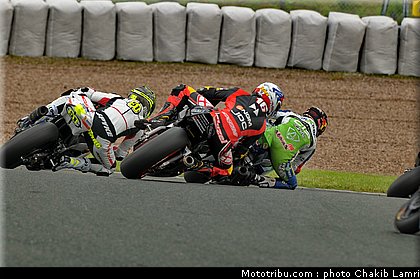 moto2_029_allemagne_sachsenring_2011.jpg