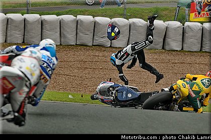 moto2_031_allemagne_sachsenring_2011.jpg
