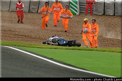 moto2_036_allemagne_sachsenring_2011.jpg