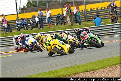 moto2_048_allemagne_sachsenring_2011.jpg