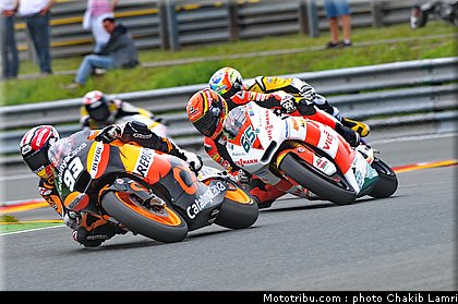 moto2_053_allemagne_sachsenring_2011.jpg