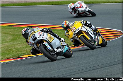 moto2_077_allemagne_sachsenring_2011.jpg