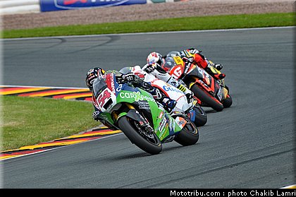 moto2_078_allemagne_sachsenring_2011.jpg
