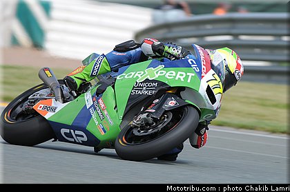 moto2_aegerter_002_allemagne_sachsenring_2011.jpg