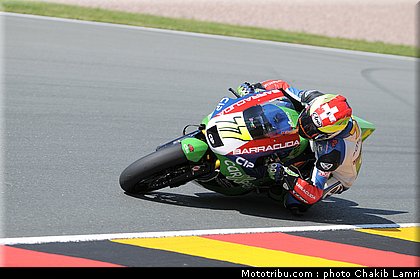 moto2_aegerter_004_allemagne_sachsenring_2011.jpg
