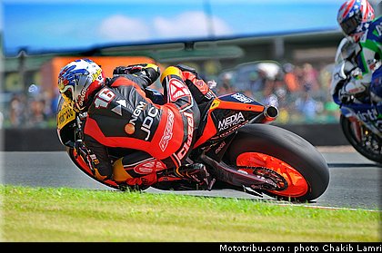 moto2_cluzel_005_allemagne_sachsenring_2011.jpg