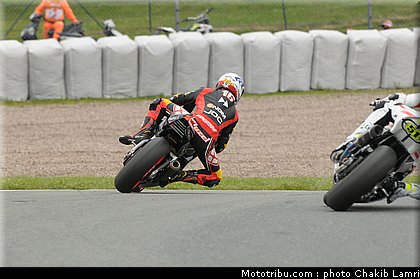moto2_cluzel_006_allemagne_sachsenring_2011.jpg
