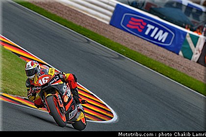 moto2_cluzel_009_allemagne_sachsenring_2011.jpg