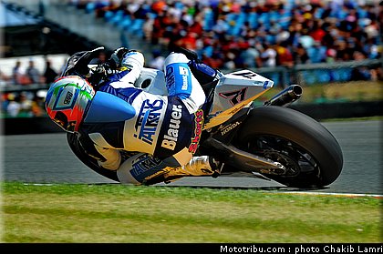 moto2_corti_002_allemagne_sachsenring_2011.jpg