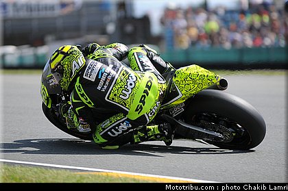 moto2_iannone_008_allemagne_sachsenring_2011.jpg