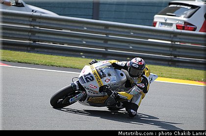 moto2_luthi_003_allemagne_sachsenring_2011.jpg