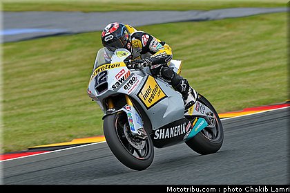 moto2_luthi_007_allemagne_sachsenring_2011.jpg