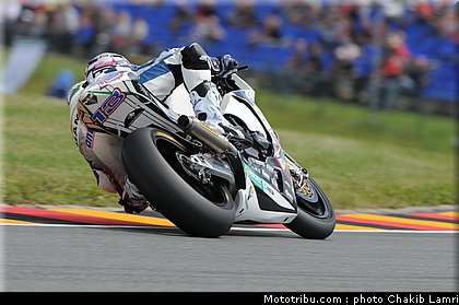 moto2_west_002_allemagne_sachsenring_2011.jpg
