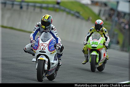 motogp_039_allemagne_sachsenring_2011.jpg