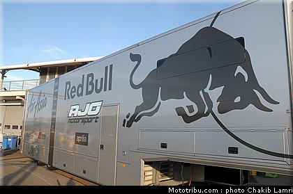 motogp_ambiance_007_allemagne_sachsenring_2011.jpg