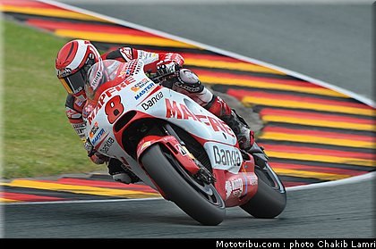 motogp_barbera_009_allemagne_sachsenring_2011.jpg