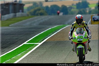 motogp_depuniet_013_allemagne_sachsenring_2011.jpg