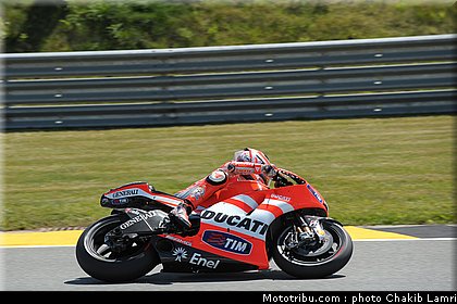 motogp_hayden_004_allemagne_sachsenring_2011.jpg