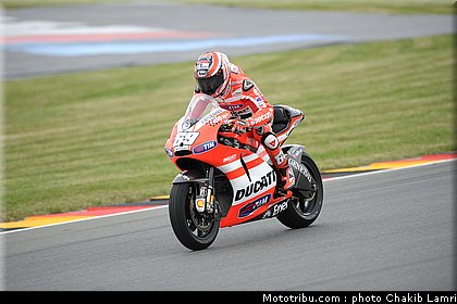 motogp_hayden_008_allemagne_sachsenring_2011.jpg