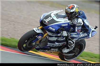 motogp_lorenzo_005_allemagne_sachsenring_2011.jpg